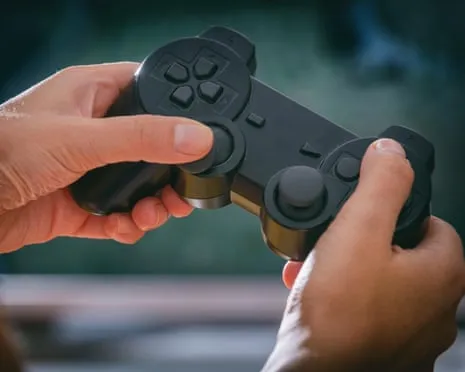 What Makes Certain Gamers Reverse Their Controls? Researchers Now Have Answers, But They’re Different From Your Assumptions